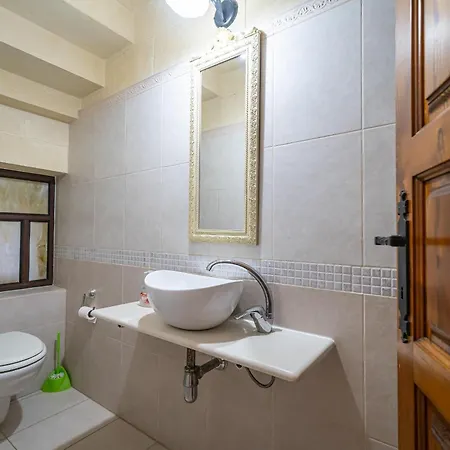 With Private Pool Holiday home *