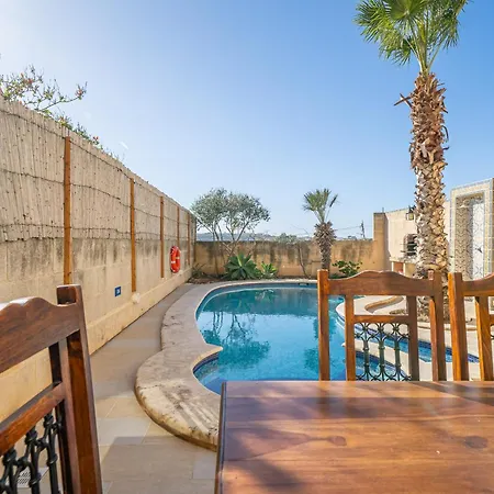 With Private Pool * Ta Gorgun